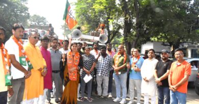 जनसम्पर्क अभियान के दौरान पूर्णिमा साहू