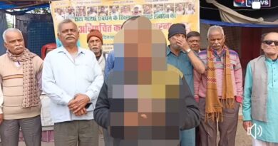धरणास्थल पर कन्वाई चालक