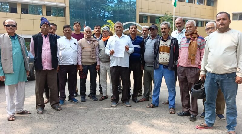 डीसी से मिलने पहुंचा कन्वाई चालकों का प्रतिनिधिमंडल